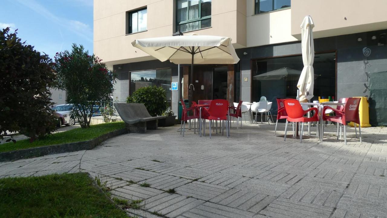 Albergue Cafeteria Rio Sar Падрон Экстерьер фото
