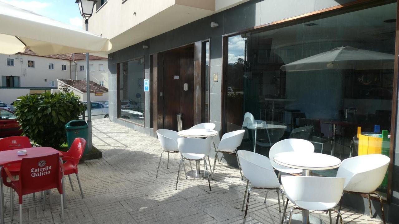 Albergue Cafeteria Rio Sar Падрон Экстерьер фото